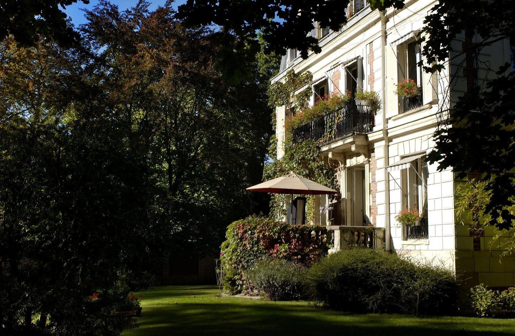 Villa Carioca Maisons-Laffitte Kültér fotó